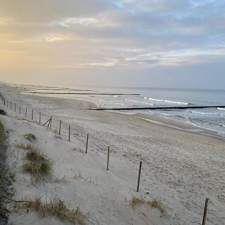 Faro Apartamenty Kasprowicza 20 Basen W Cenie Schwimmbad Im Preis Kołobrzeg Exteriör bild