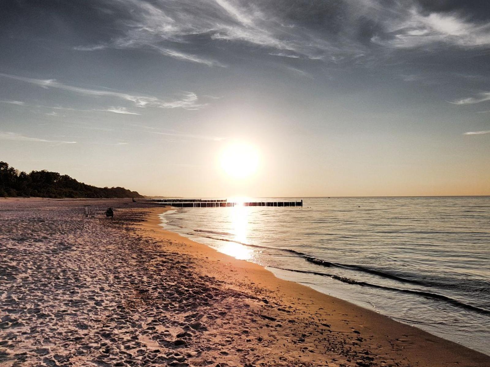 Faro Apartamenty Kasprowicza 20 Basen W Cenie Schwimmbad Im Preis Kołobrzeg Exteriör bild